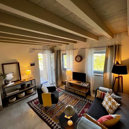 Il Contado Apartment นอลี ภายนอก รูปภาพ