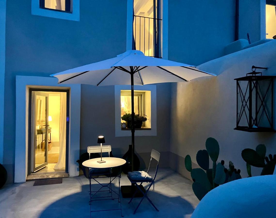 Il Contado Apartment นอลี ภายนอก รูปภาพ